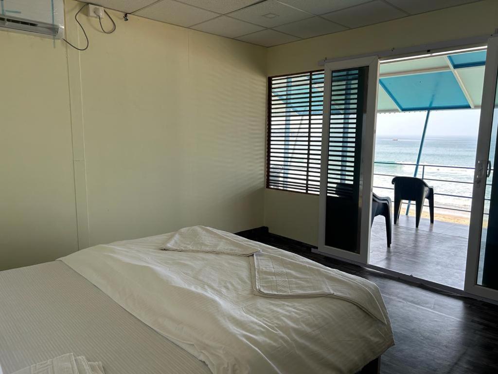 אגונדה The Tito'S Blue Sky Beach Resort מראה חיצוני תמונה